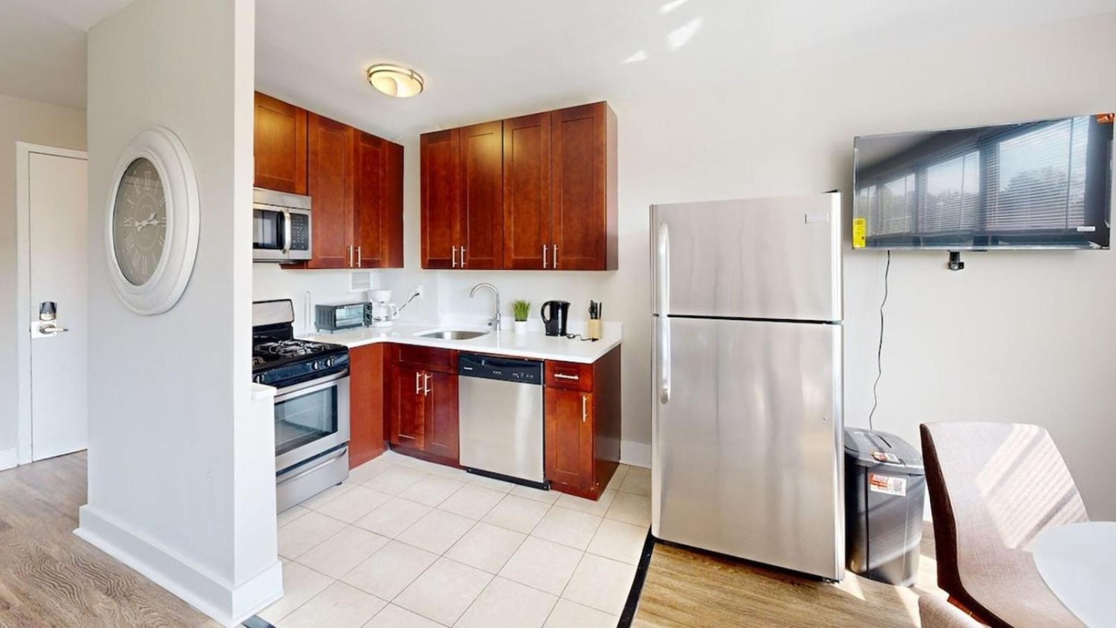 Avenue A310 Furnished 2br With Pool And Gym Philadelphia