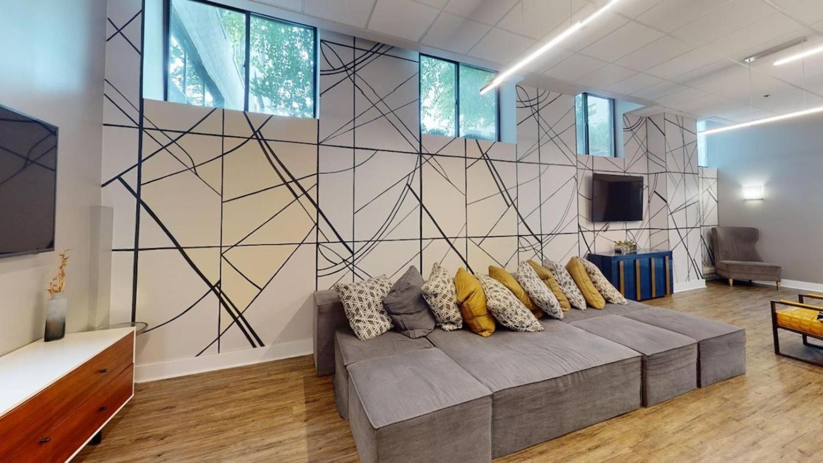 Avenue A310 Furnished 2br With Pool And Gym Apartment *